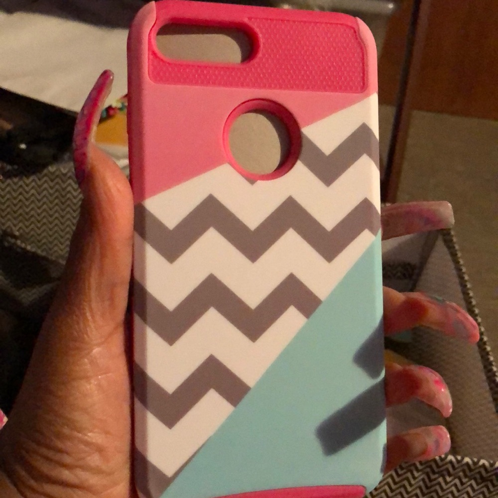 iPhone 7/8 Plus never used